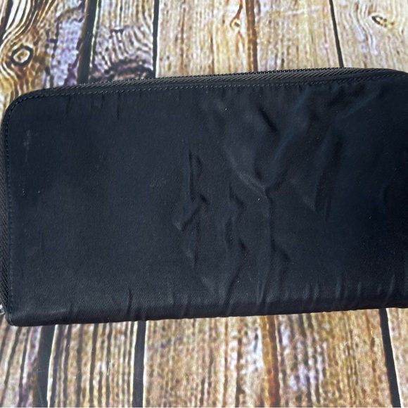 Prada Nylon Zip Around with Authenticity Certificate Card - Picture 2 of 11